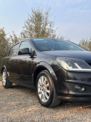 Opel Astra 2009, 227,013 km - 1.3 l - Saatlı