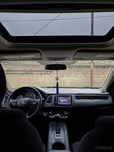 Honda HR-V 2018, 63,411 km - 1.8 l - Bakı