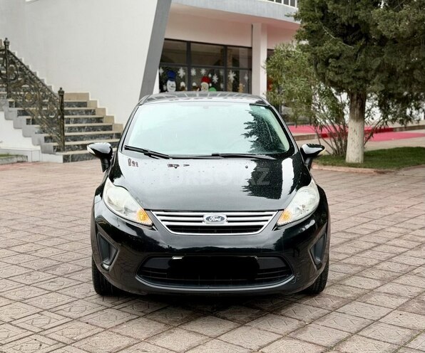 Ford Fiesta 2013, 198,774 km - 1.6 l - Sumqayıt
