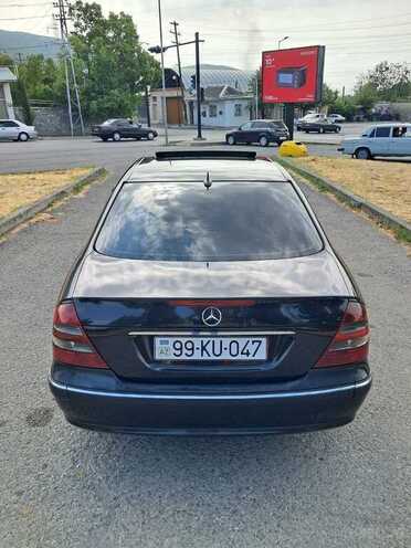 Mercedes E 220-4