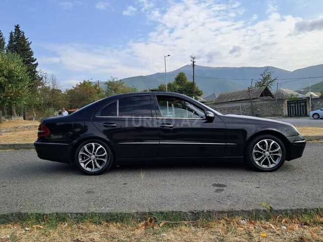Mercedes E 220-5