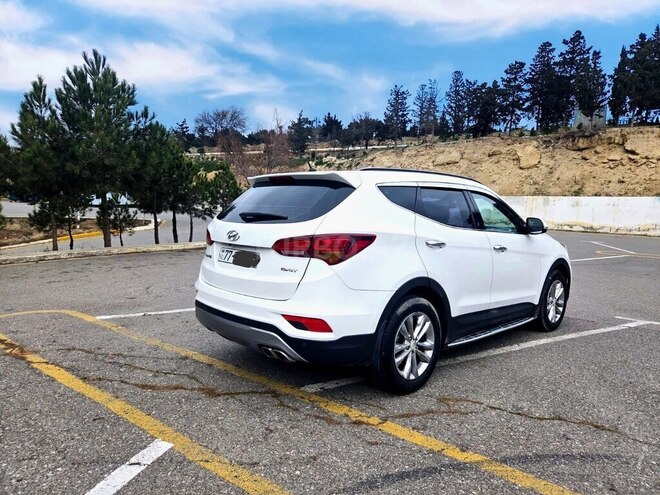 Hyundai Santa Fe 2016, 130,000 km - 2.0 l - Bakı
