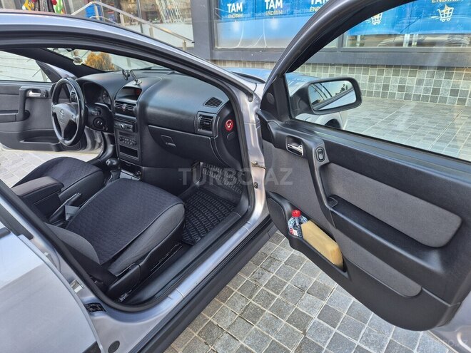 Opel Astra 2002, 303,850 km - 1.6 l - Qazax