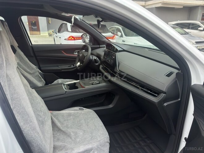 Changan Qiyuan Q05-8
