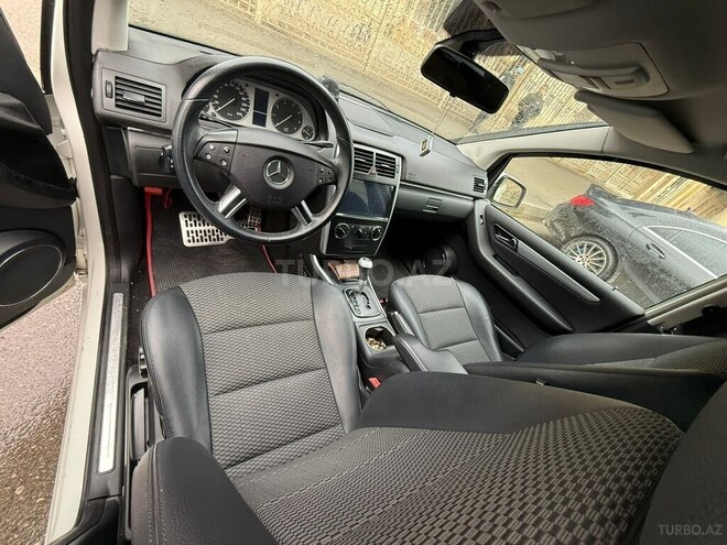 Mercedes B 180 2008, 155,600 km - 1.7 l - Bakı