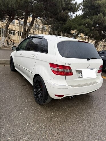 Mercedes B 180 2008, 155,600 km - 1.7 l - Bakı