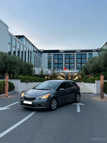 Kia Forte 2016, 130,000 km - 2.0 l - Bakı