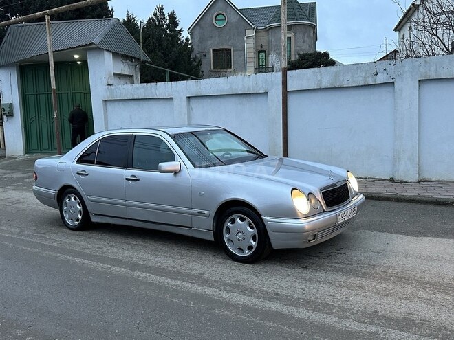 Mercedes E 320 1996, 295,000 km - 3.2 l - Bakı