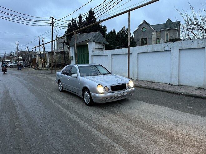 Mercedes E 320 1996, 295,000 km - 3.2 l - Bakı