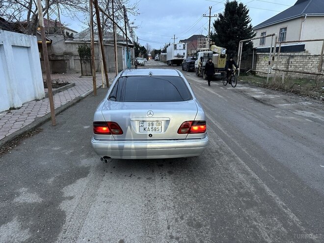 Mercedes E 320 1996, 295,000 km - 3.2 l - Bakı