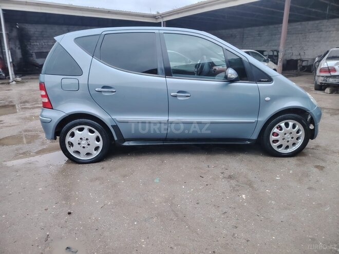 Mercedes A 160 2004, 198,213 km - 1.6 l - Bakı