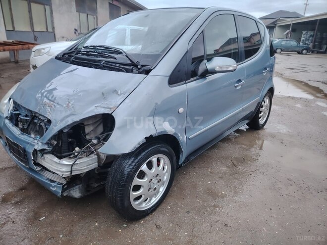 Mercedes A 160 2004, 198,213 km - 1.6 l - Bakı