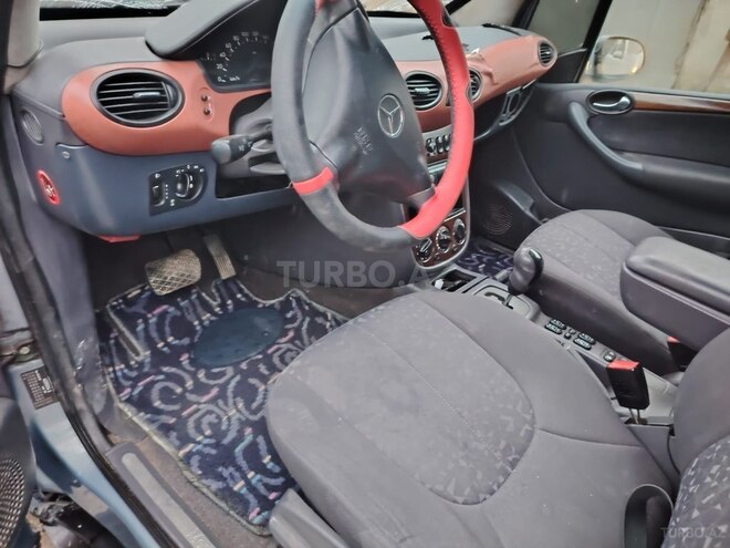 Mercedes A 160 2004, 198,213 km - 1.6 l - Bakı
