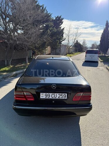 Mercedes E 280 2000, 376,000 km - 2.8 л - Bakı
