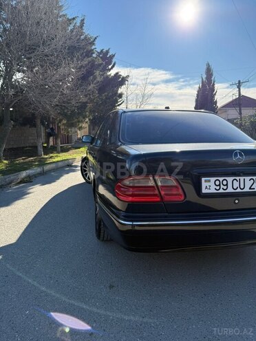 Mercedes E 280 2000, 376,000 km - 2.8 л - Bakı