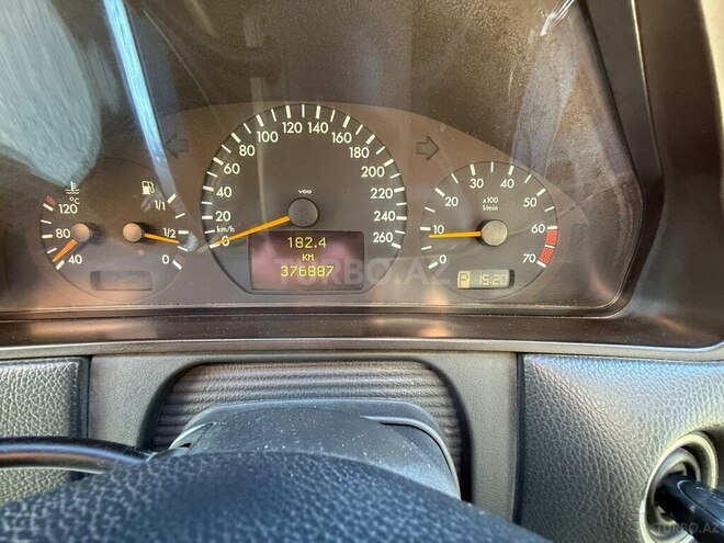 Mercedes E 280 2000, 376,000 km - 2.8 л - Bakı