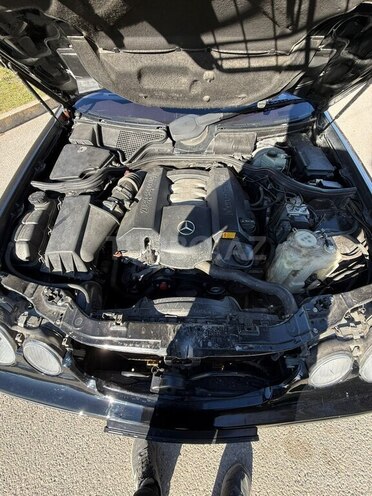 Mercedes E 280 2000, 376,000 km - 2.8 л - Bakı