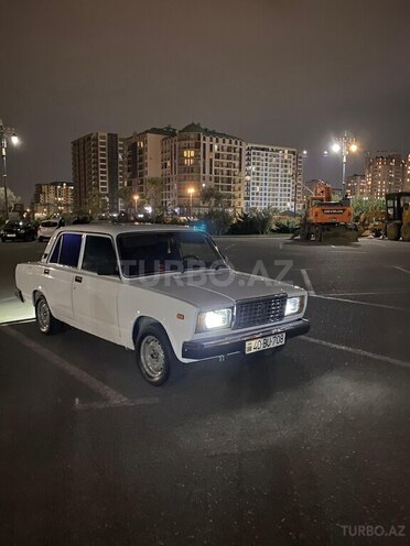 LADA (VAZ) 2107 1998, 85,000 km - 1.6 л - Quba