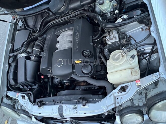 Mercedes E 280 2000, 283,000 km - 2.8 l - Bakı