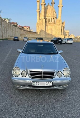 Mercedes E 280 2000, 283,000 km - 2.8 l - Bakı