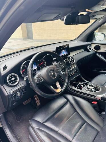 Mercedes GLC 300 4MATIC 2018, 77,000 km - 2.0 l - Bakı