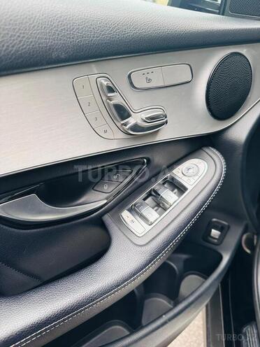 Mercedes GLC 300 4MATIC 2018, 77,000 km - 2.0 l - Bakı