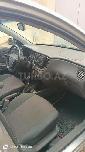 Kia Rio-6