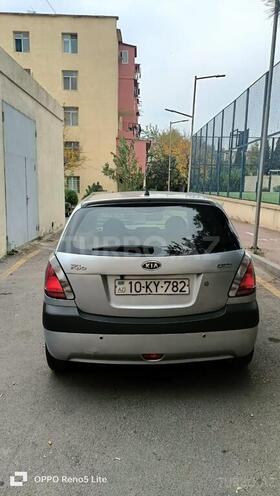 Kia Rio-4