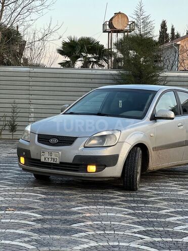 Kia Rio-7