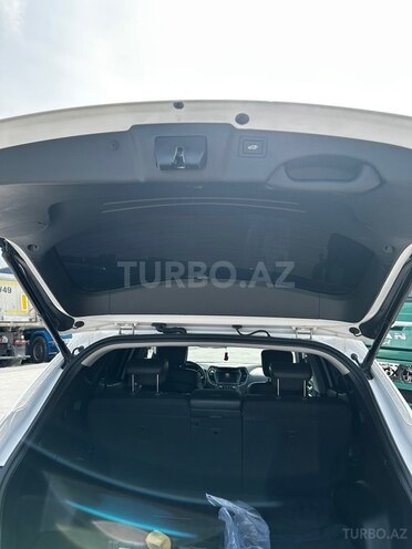 Hyundai Santa Fe-17