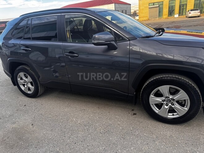 Toyota RAV4 2018, 132,000 km - 2.0 l - Bakı