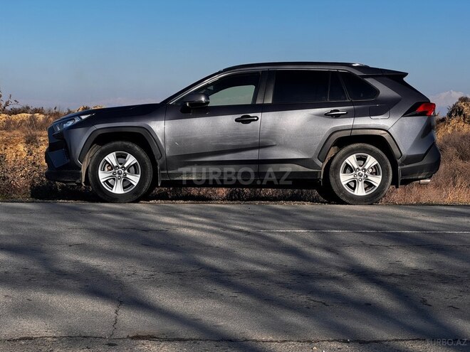 Toyota RAV4 2018, 132,000 km - 2.0 l - Bakı