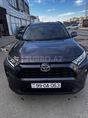 Toyota RAV4 2018, 132,000 km - 2.0 l - Bakı
