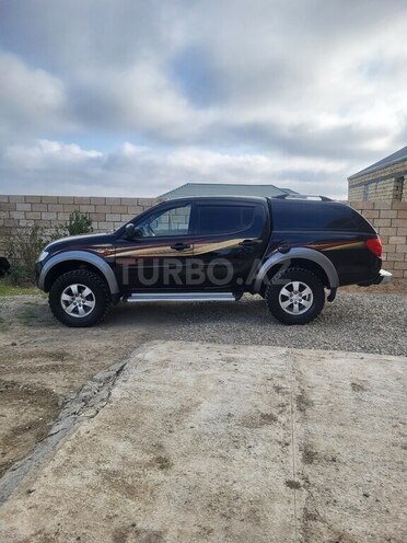 Mitsubishi L200 2008, 274,000 km - 2.5 l - Bakı