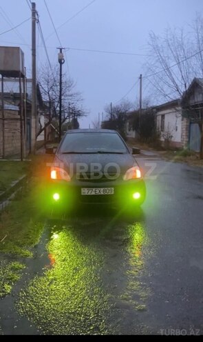 Toyota Corolla 2005, 310,000 km - 1.4 l - Ağdam