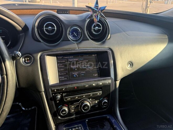 Jaguar  2011, 150,000 km - 5.0 l - Bakı