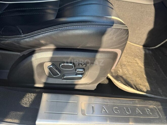 Jaguar  2011, 150,000 km - 5.0 l - Bakı