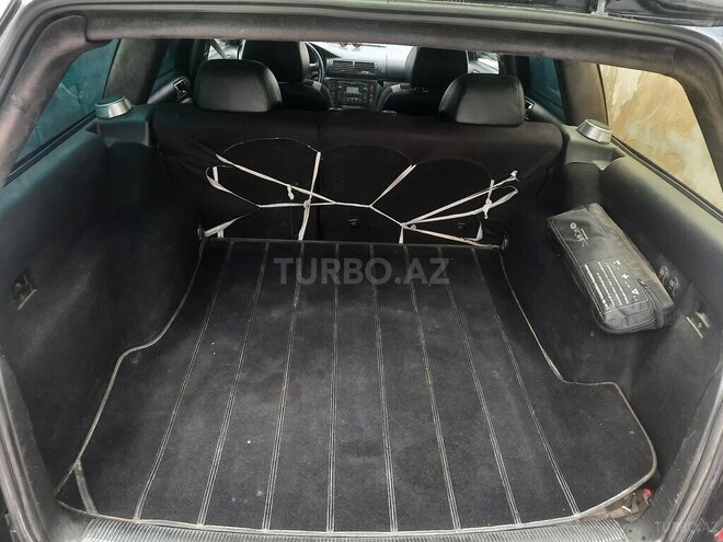 Volkswagen Passat 2001, 243,851 km - 2.8 l - Bakı