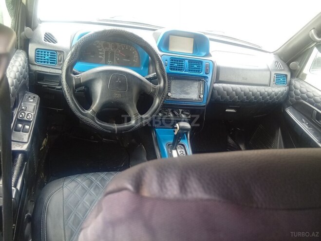 Mitsubishi Pajero io 1998, 255,144 km - 1.8 l - Bakı