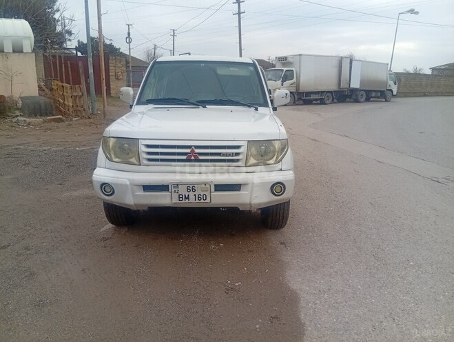 Mitsubishi Pajero io 1998, 255,144 km - 1.8 l - Bakı