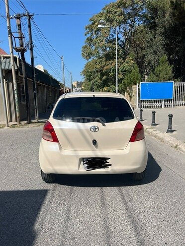Toyota Yaris 2005, 200,000 km - 1.0 l - Bakı