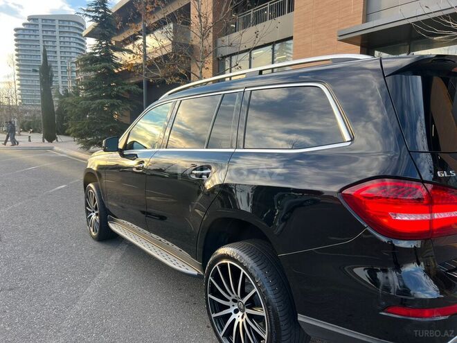 Mercedes GLS 450 4MATIC 2017, 175,000 km - 3.0 l - Bakı