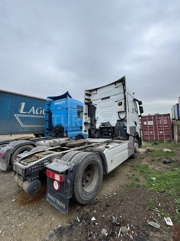 Renault  2014, 1,000,000 km - 13.0 l - Bakı