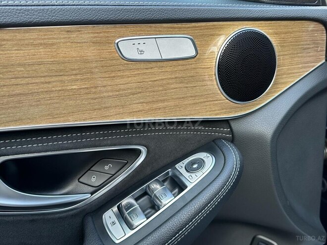 Mercedes C 250 d-16