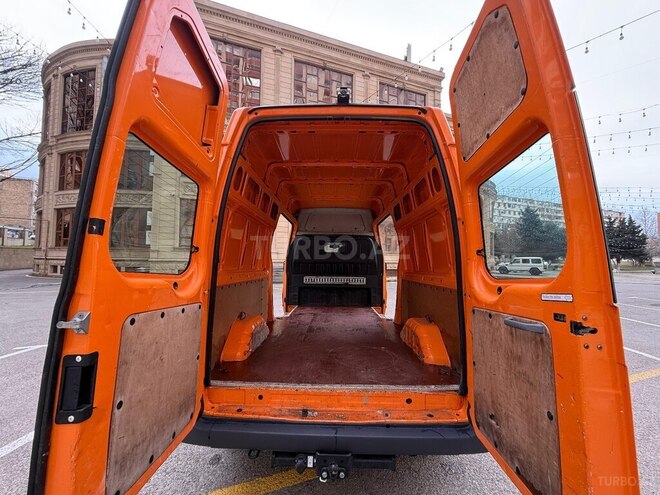 Ford Transit 2009, 195,000 km - 2.4 l - Bakı