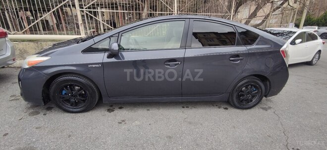 Toyota Prius 2014, 227,000 km - 1.8 л - Bakı