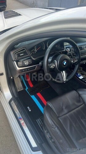 BMW M5 2012, 174,000 km - 4.4 l - Bakı