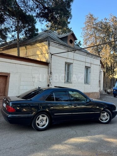 Mercedes E 230 1996, 254,651 km - 2.3 l - Qazax