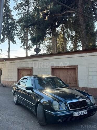 Mercedes E 230 1996, 254,651 km - 2.3 l - Qazax