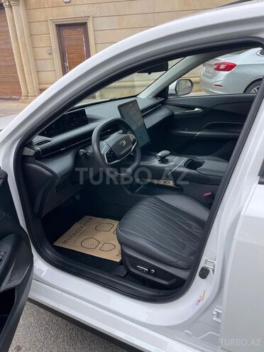 Changan Qiyuan A05 2024, 48,000 km - 1.5 l - Bakı